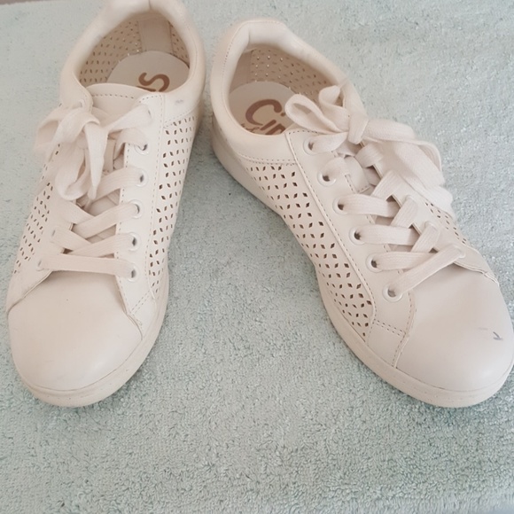 Sam Edelman shoes - Picture 1 of 8